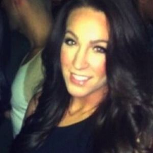 Meet your Posher, Elyssa